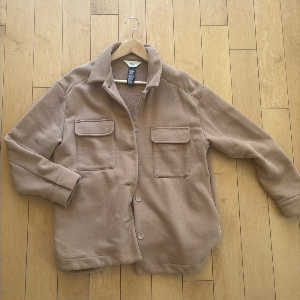 Vuori Women's Utility Jacket in Light Brown